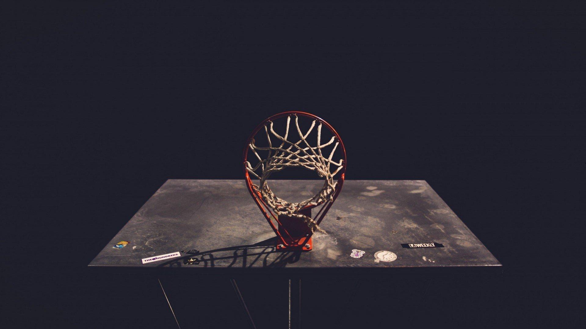 CBA赛程过半，格局高大上提速升级 裁判痼疾依旧如鲠在喉